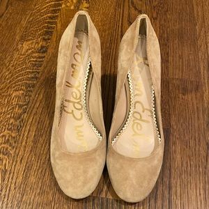 Suede Sam Edelman Stillson Light Tan / Oatmeal Pumps (3.5 inch heel)